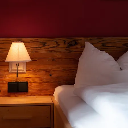 Bergkristall アパート ガルミッシュ・パルテンキルヒェン